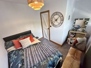 Photo 21- click for photo gallery